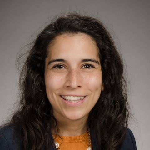 Provider headshot ofFelicia Mata-Greve, PhD
